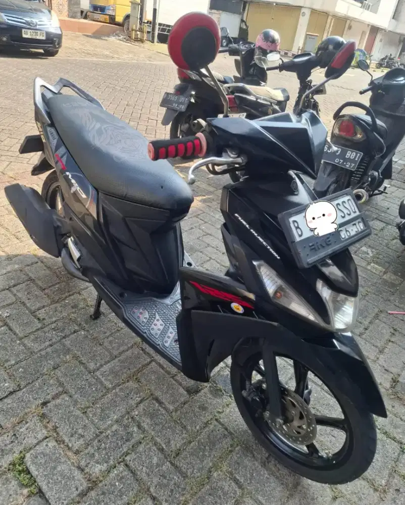 YAMAHA MIO 3 TH 2015,, 6,5 JT,, kondisi aman normal