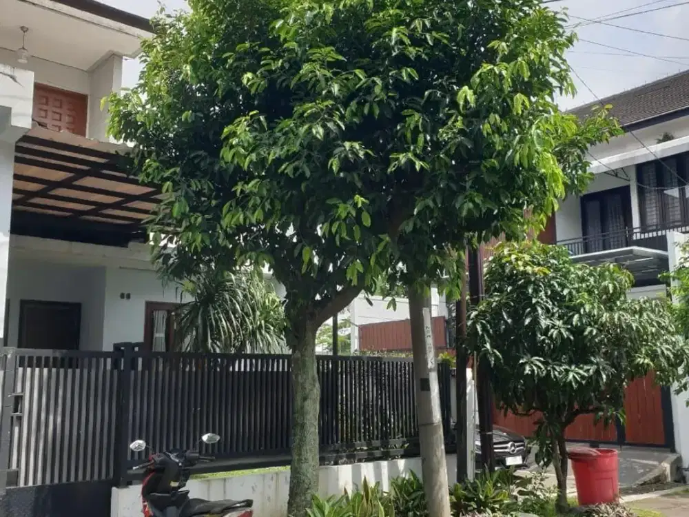 Jual Cepat Rumah Cantik Semi Furnished Cluster Batununggal