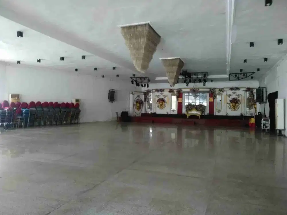 Jual bangunan gedung pusat kota strategis jl genteng kali surabaya harga 30 juta /m2 nego