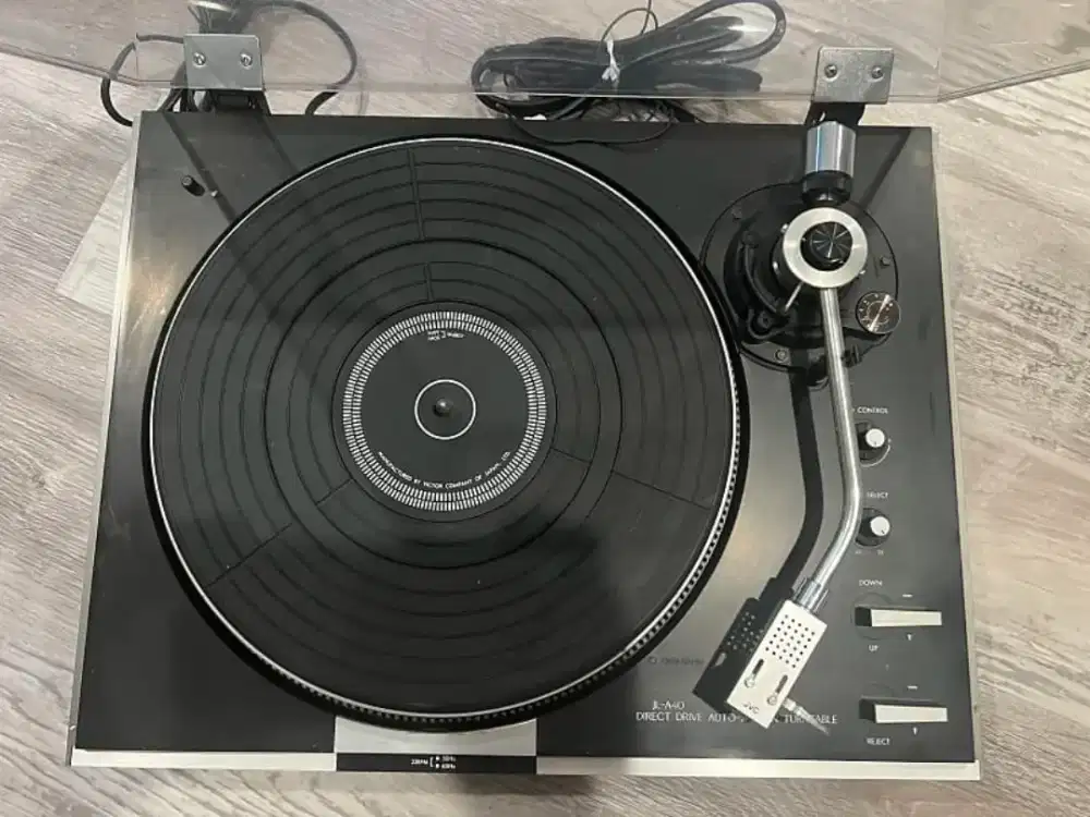Turntable JVC JL A40