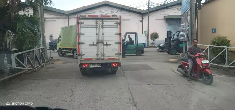 Cari lowongan kerja driver