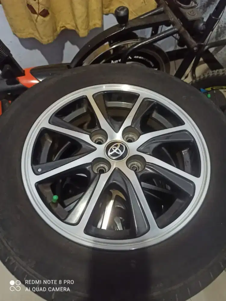 Velg r14 oem Toyota calya