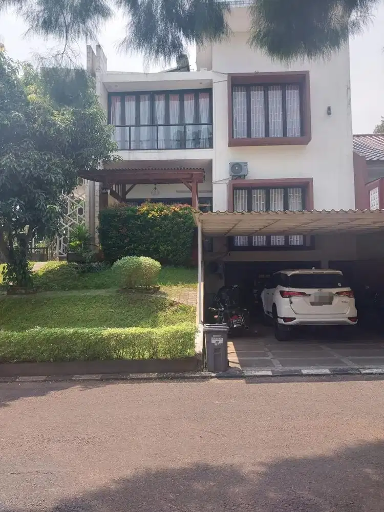 Dijual Rumah Mewah Hook 2 Lantai di Citra Gran