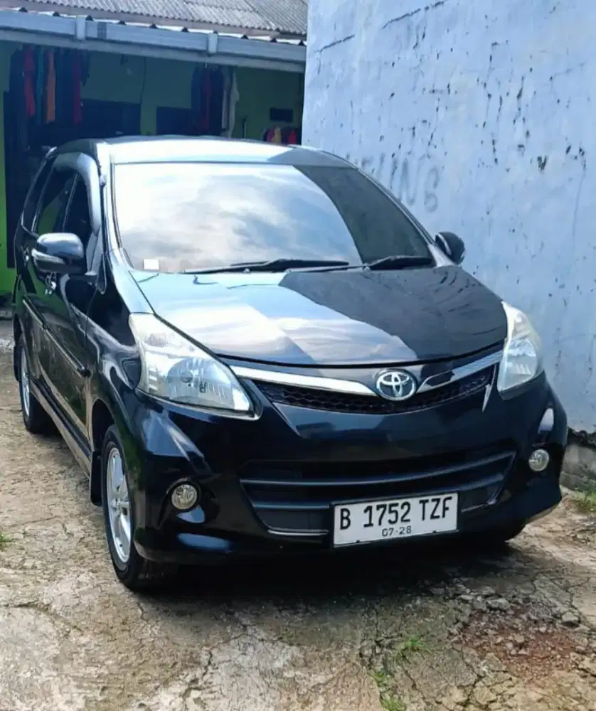 Avanza Veloz 1.5 Matic Istimewa tt