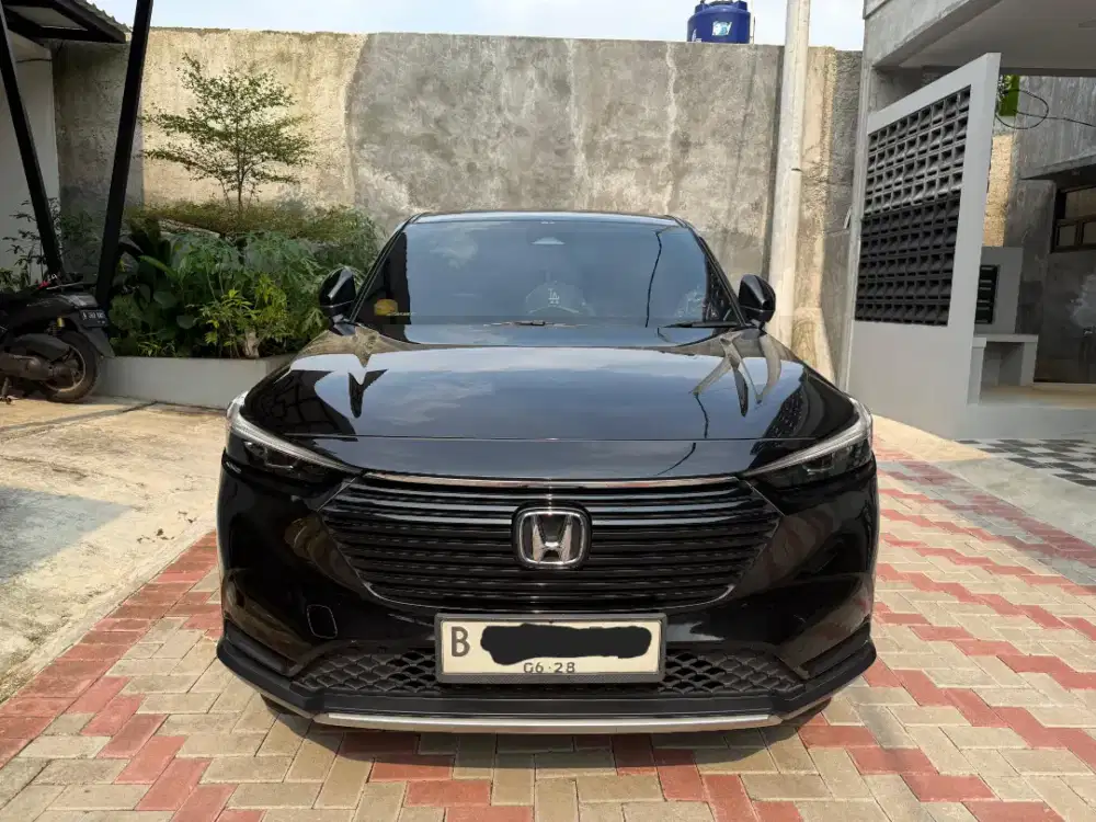 Honda HRV SE 1.5 AT black