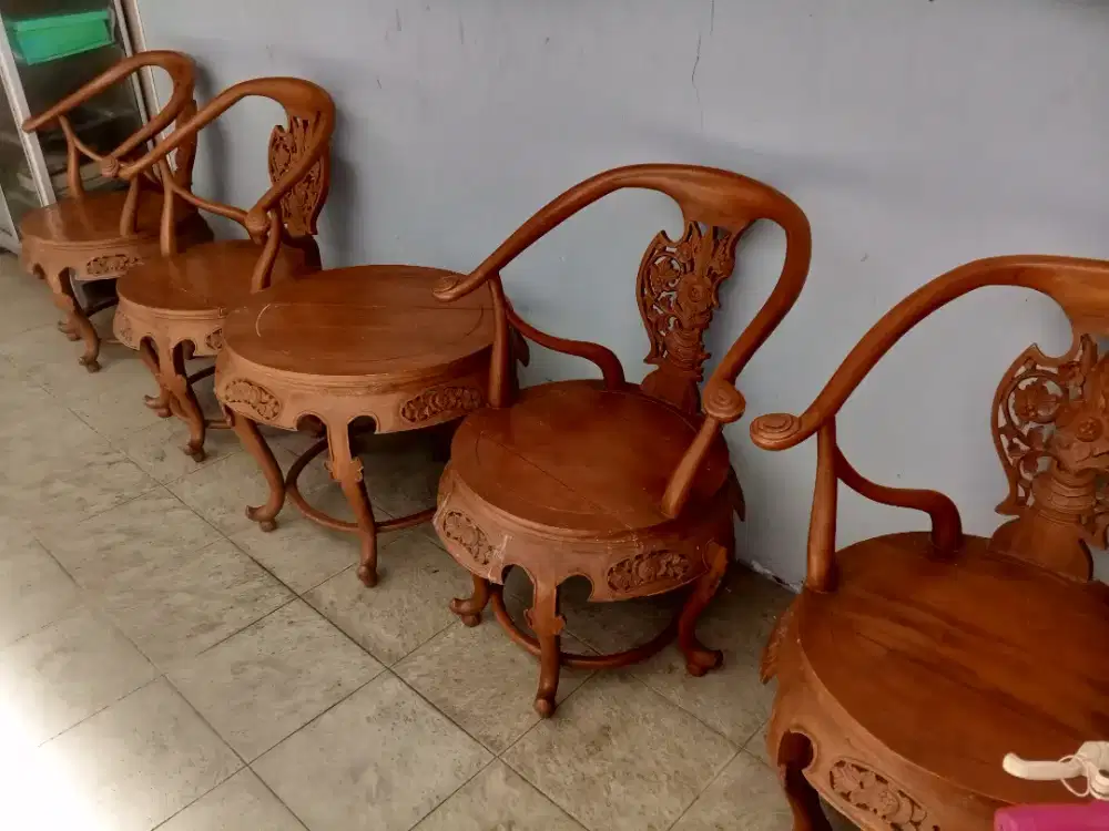 1 set kursi tamu teras kayu jati