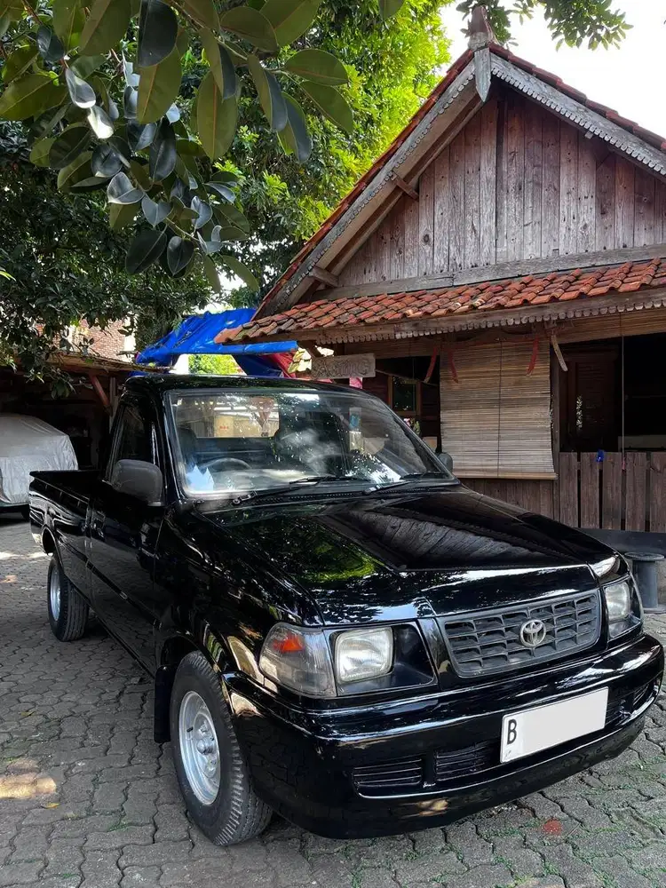 TOYOTA KIJANG KAPSUL PICK UP TAHUN 2005