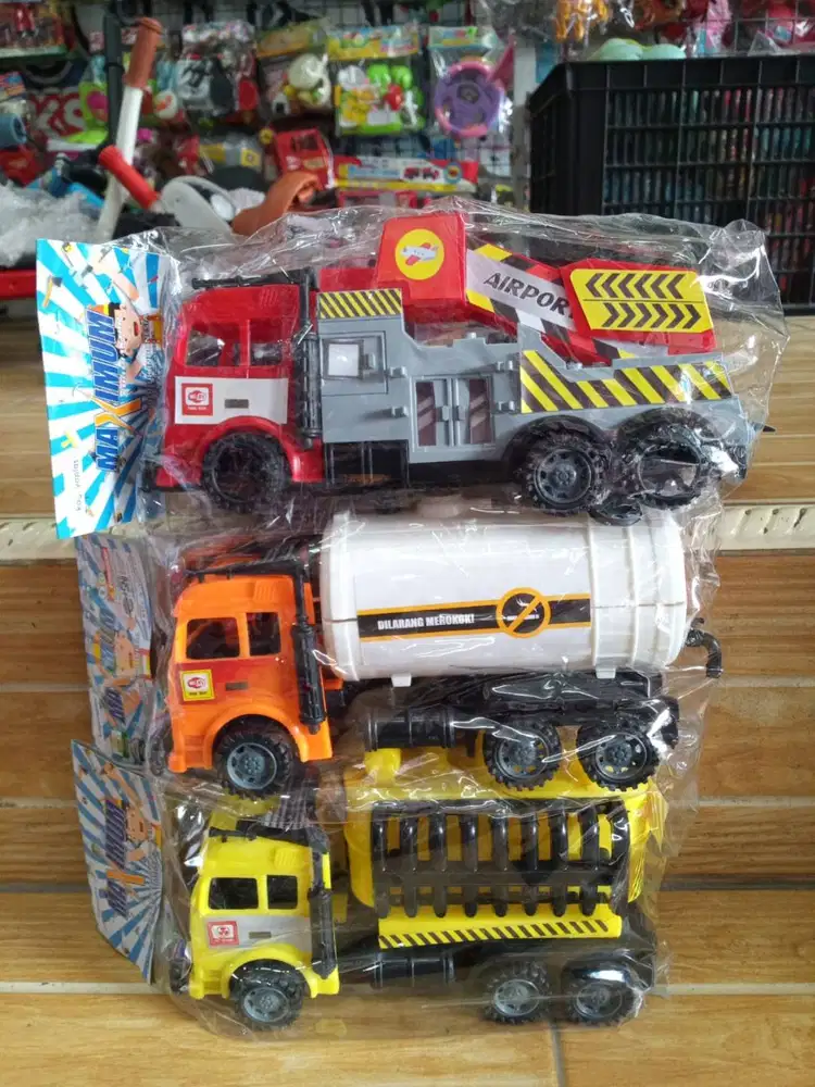 mainan anak truk uk sedang