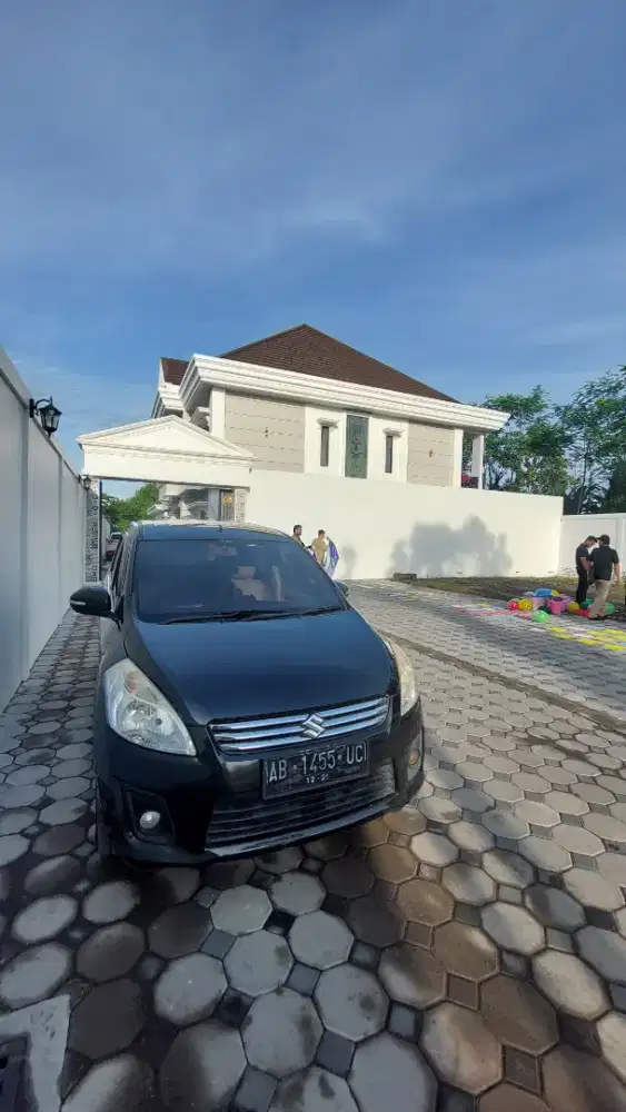 Ertiga 2013 gl at