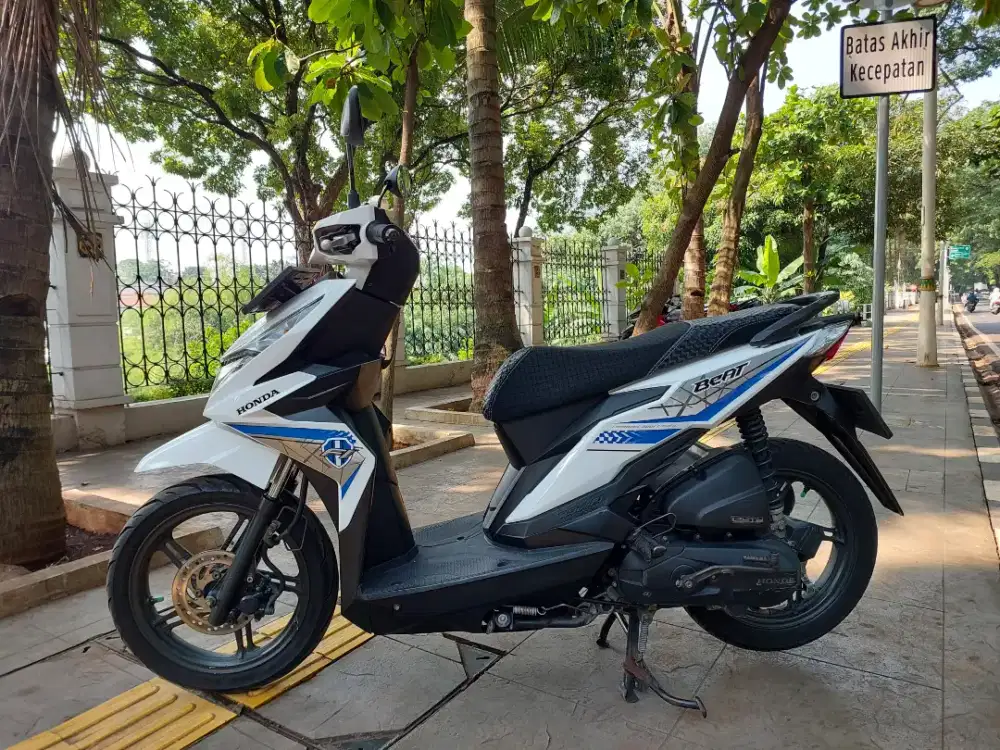 DIJUAL CASH HONDA BEAT ECO CBS THN 2017 PAJAK IDUP SIAP PAKAI