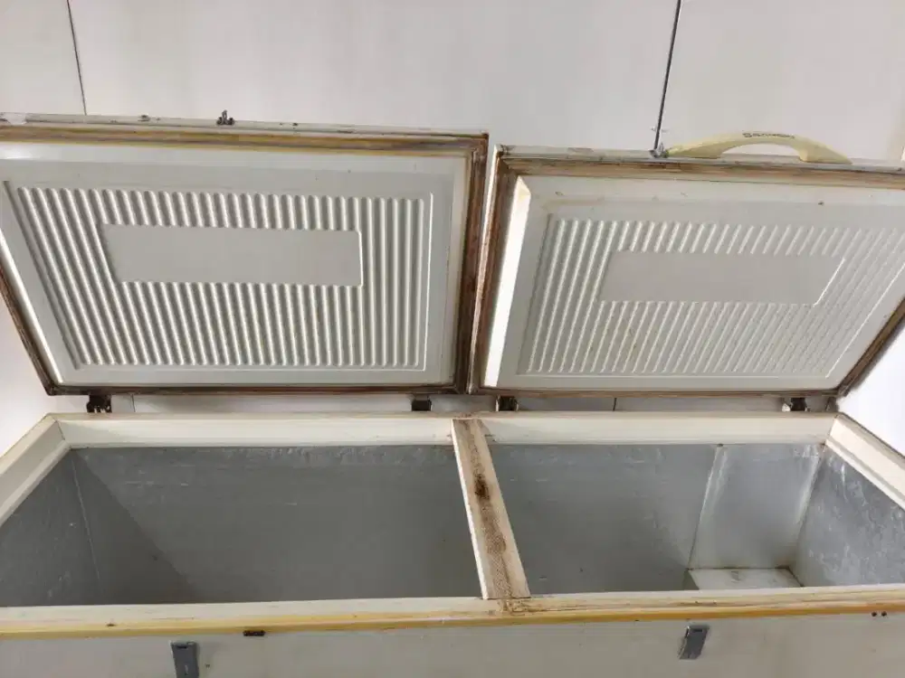 2jt aja chiller resto