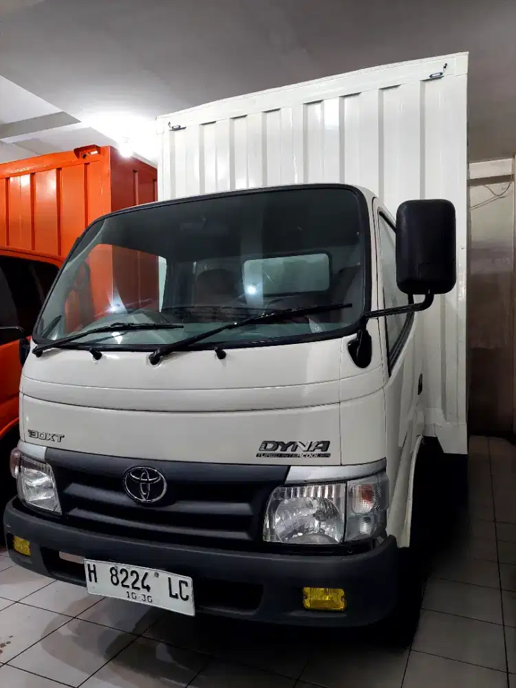 Toyota Dyna Doubel Ban Box