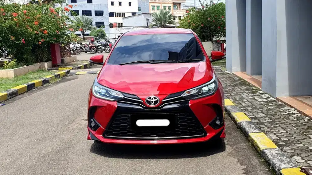 Toyota yaris gr sport cvt matic 2021 merah cash kredit proses bisa