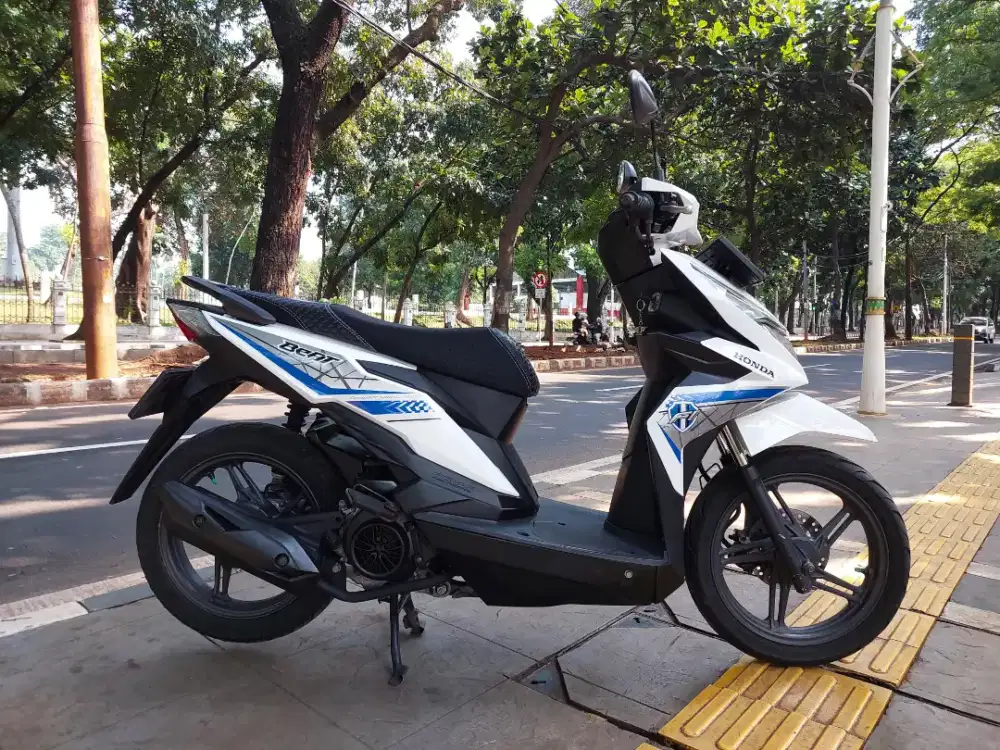 DIJUAL CASH HONDA BEAT ECO CBS THN 2017 PAJAK IDUP SIAP PAKAI