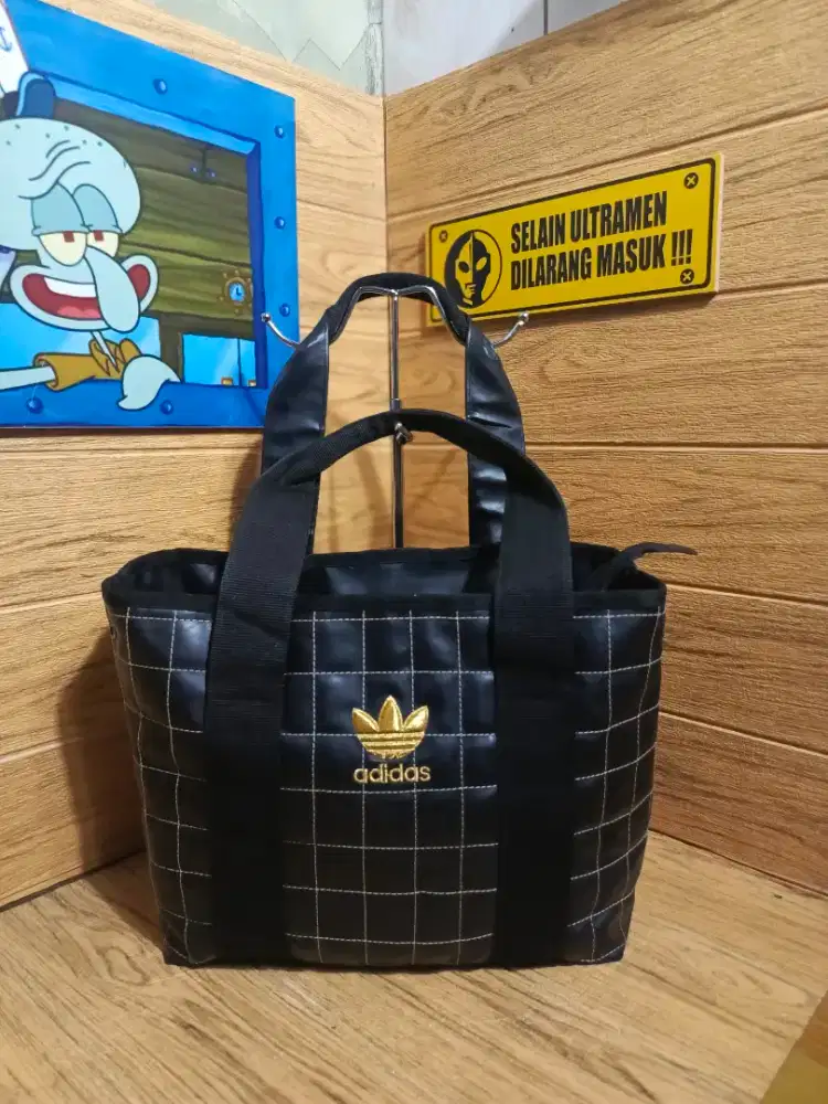Tas totebag Adidas trefoil second original
