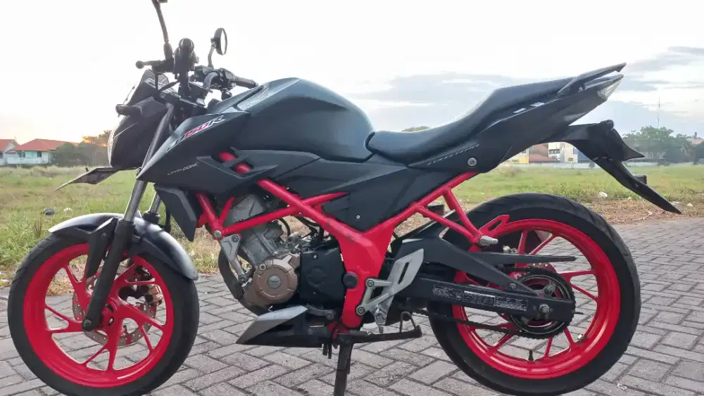 Jual Motor CB150R Limited Edition th 2017