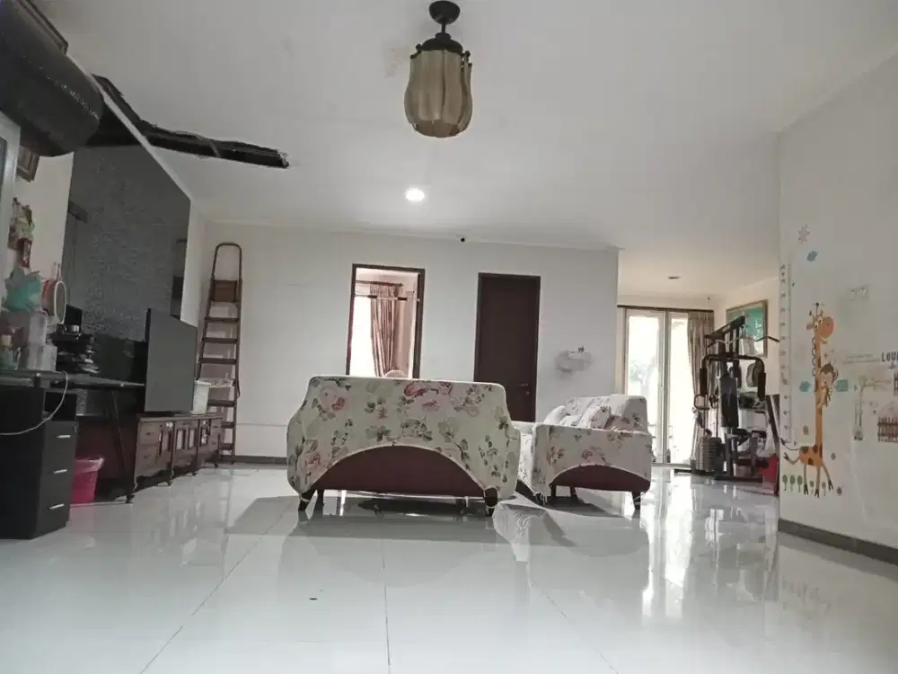 Rumah Green Court (Ukuran 10x20 m)