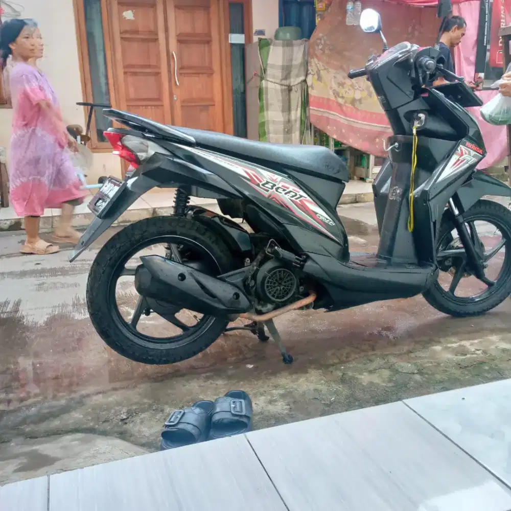 Beat pgm fi 2016 motor rawatan
