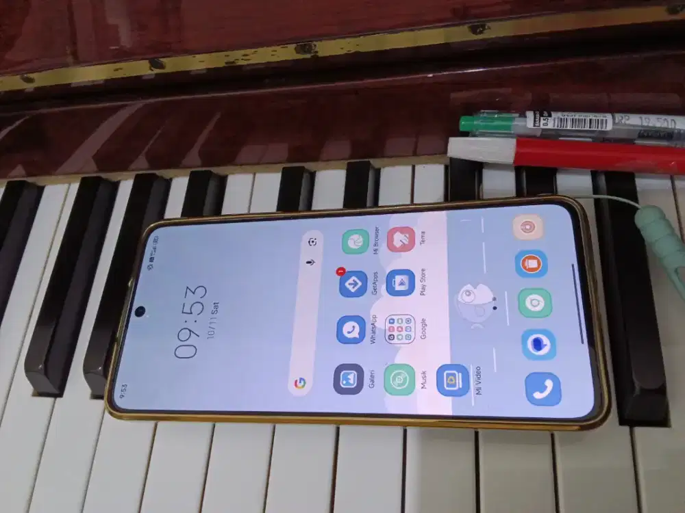 Poco F6 green Ram 8