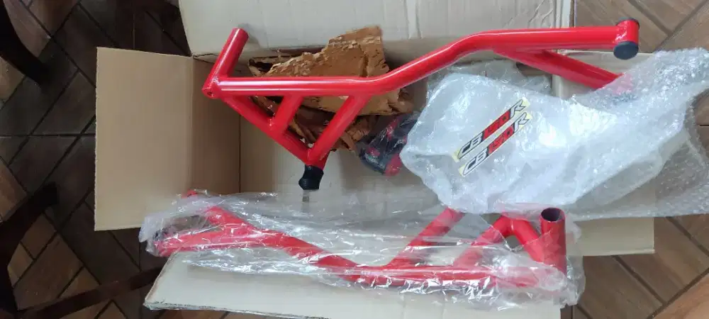 Tubular Slider Cb150R New/Old