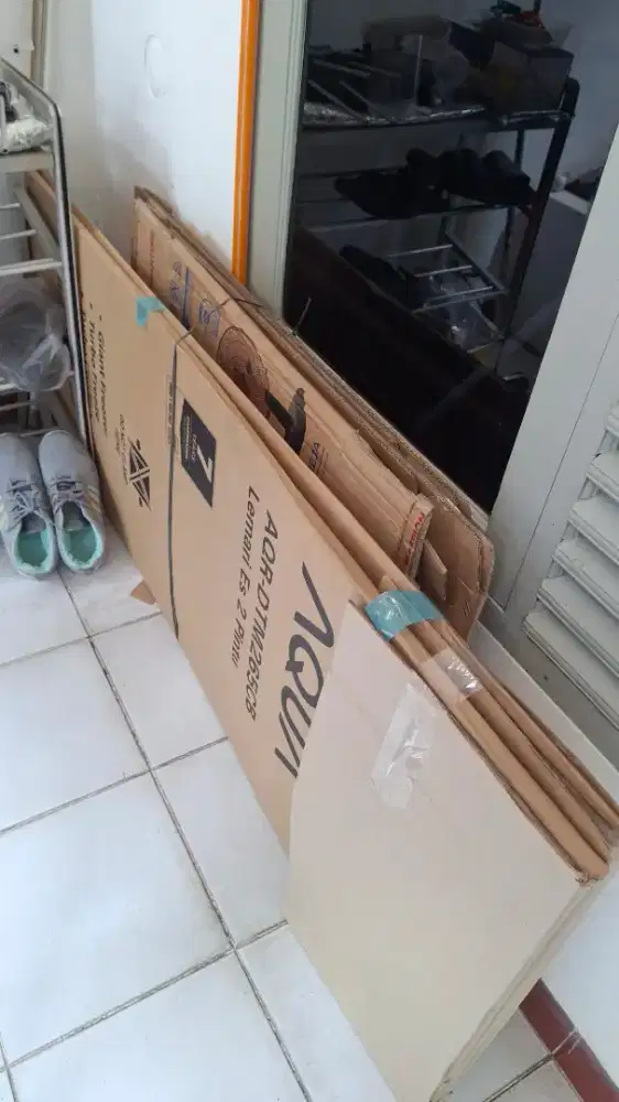 Kardus Kulkas, TV, & Kipas angin