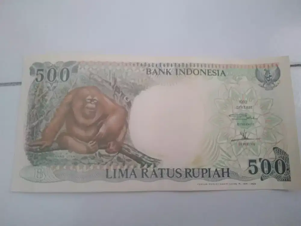 Uang kertas pecahan 500 tahun 1992