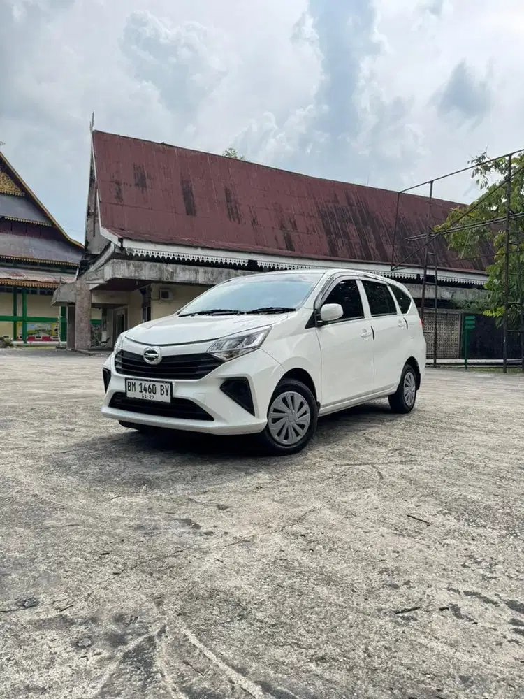 SIGRA X 1.2 MATIC 2024 (KM 9.000)