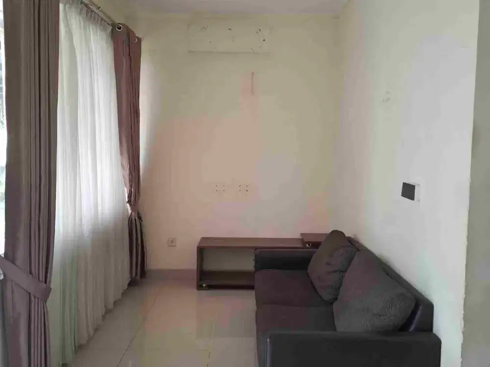 Dijual Cepat, Rumah strategis, Taman Galaxy, Bekasi