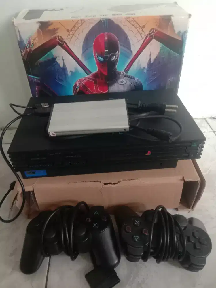 PlayStations 2 fat/ hardis luar