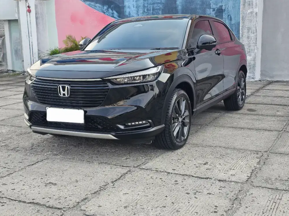 Honda HRV SE 2025 Km 5ribu Hitam
