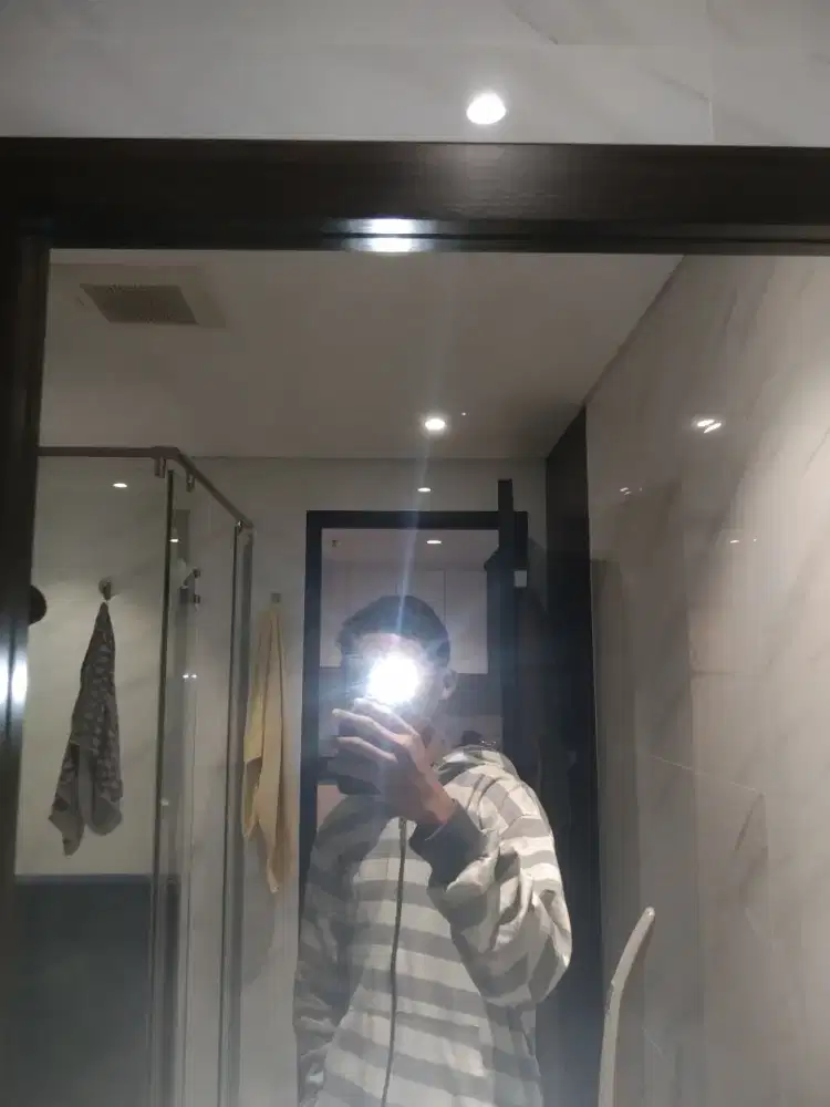 Saya Muhammad Alwi Saputra saya mau nyari kerjaan apa saja