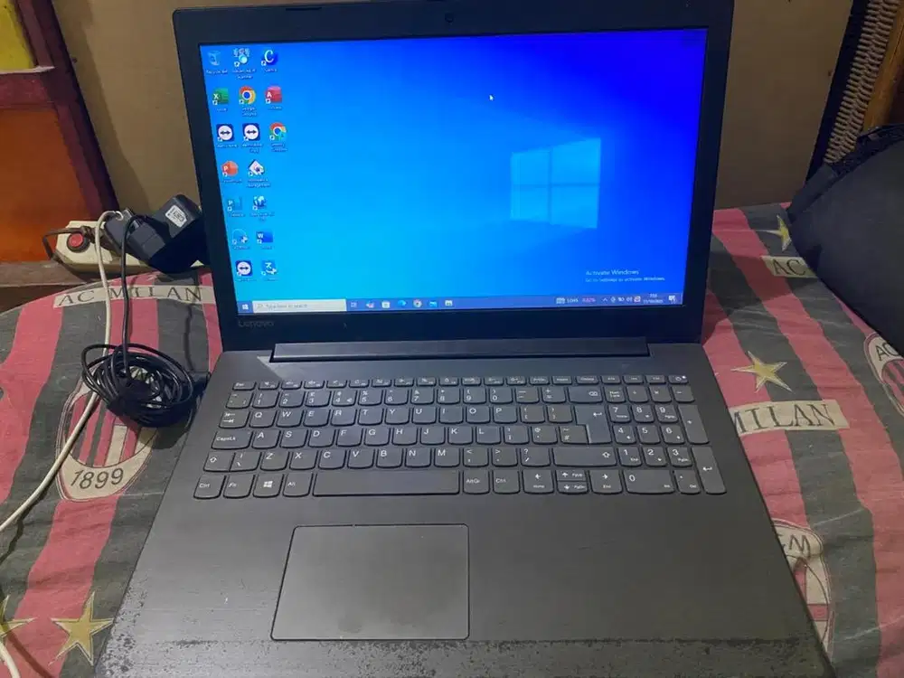 Lenovo 330-15IGM