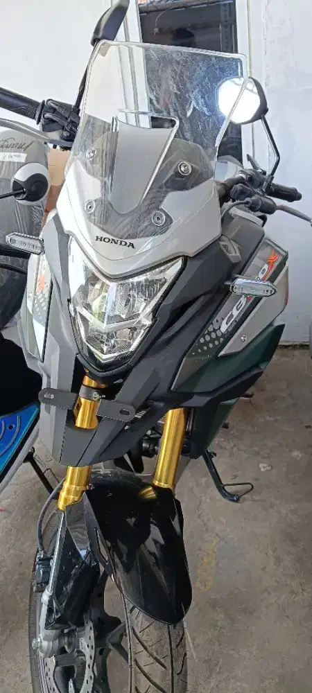 Honda CB150X 2023