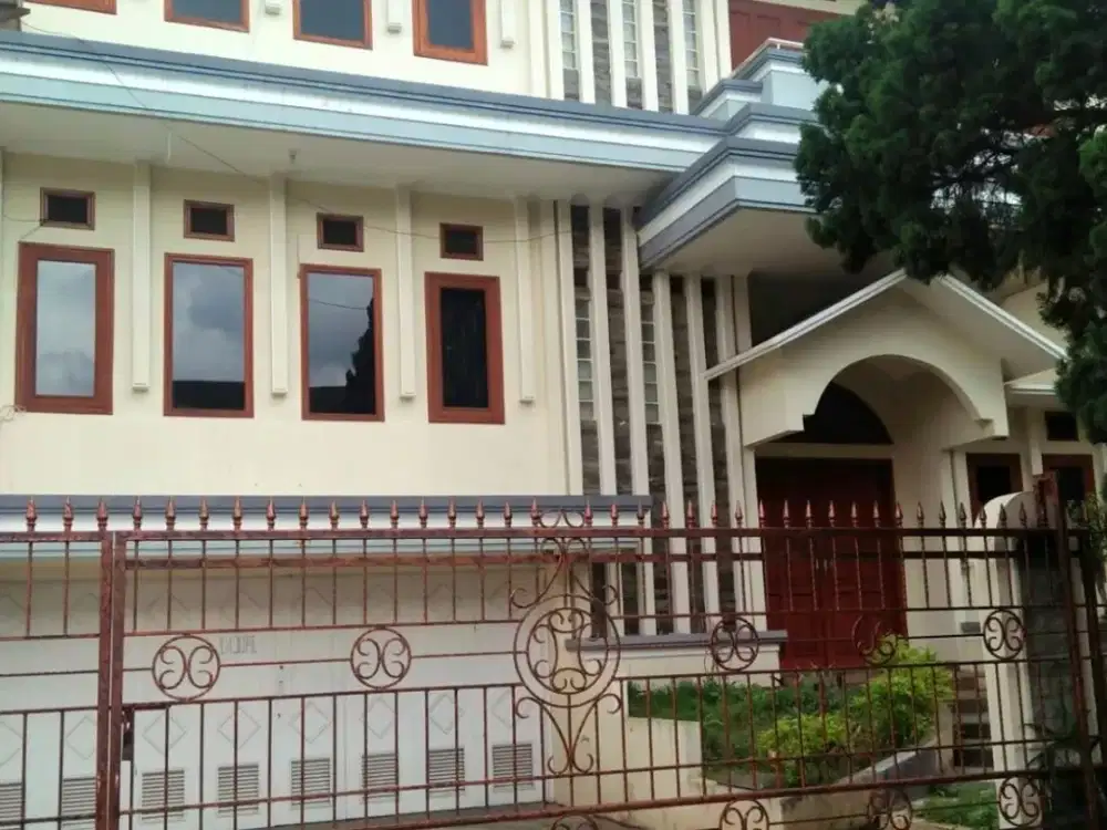 Termurah! Rumah lux setraduta bandung utara