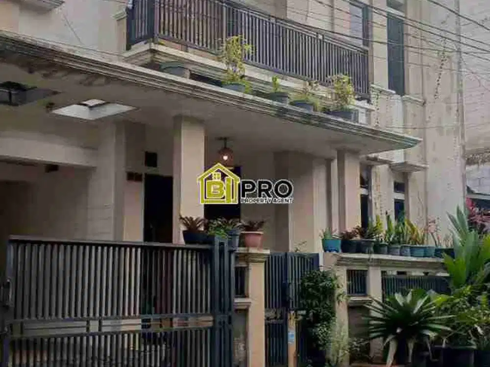 Rumah pancoran mas depok dijual