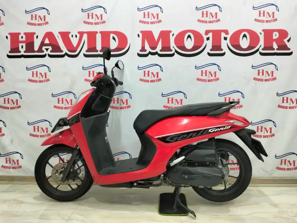 Genio, Kilometer masih 28 ribu, Super ISTIMEWA, Tarikan enteng,Lengkap
