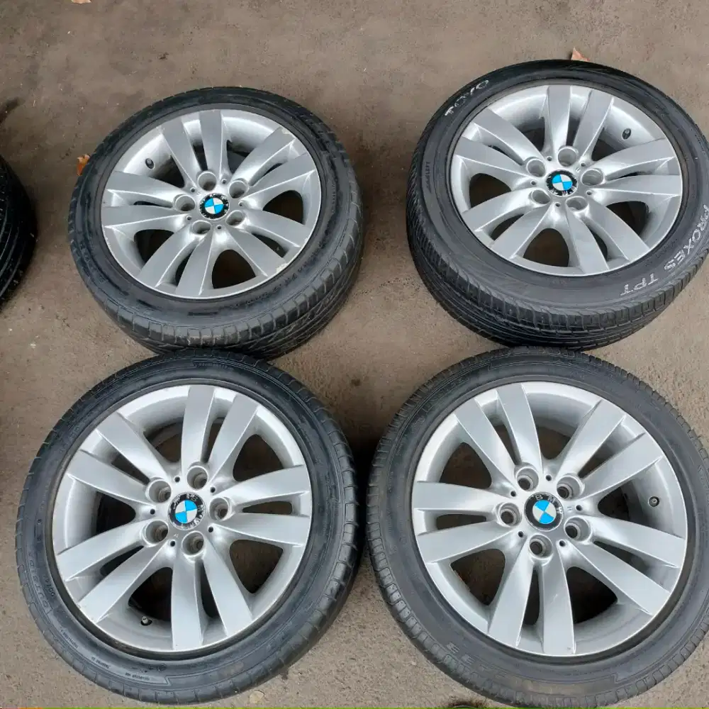 Velg original/OEM BMW ring 17 lebar 8 pcd 5x120 ET 34 ban 225/50 R17