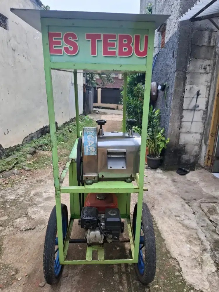 Gerobak dan mesin tebu