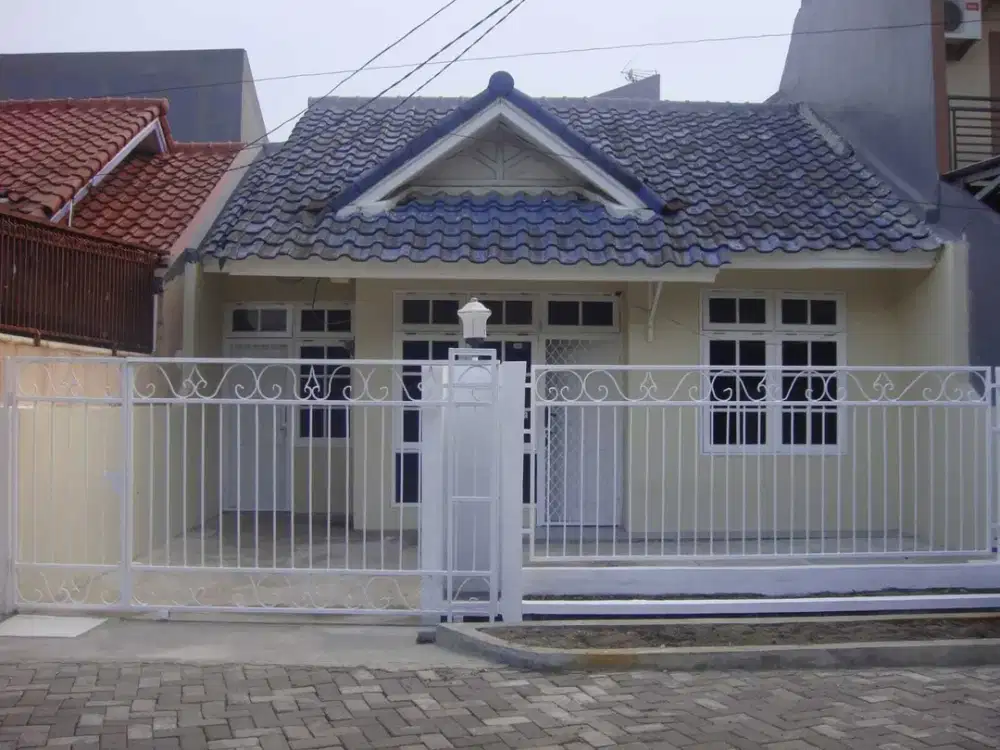 Rumah Tinggal di. Harapan Indah, Bekasi.