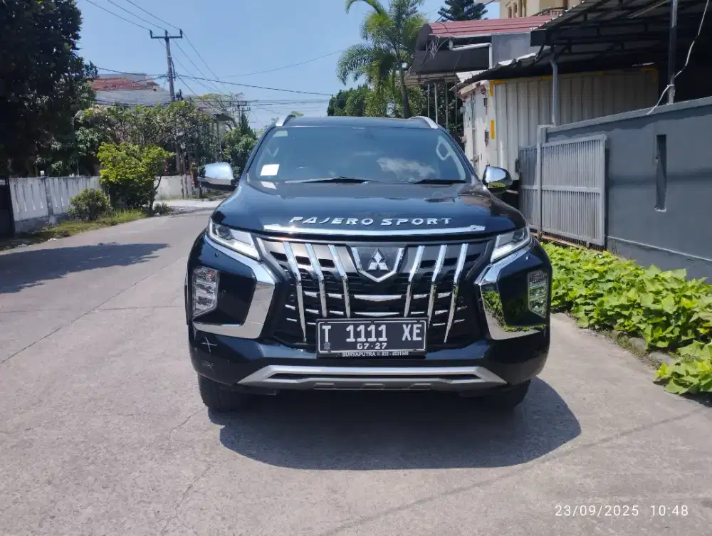 Mulus new Dakar 4x2 AT Diesel