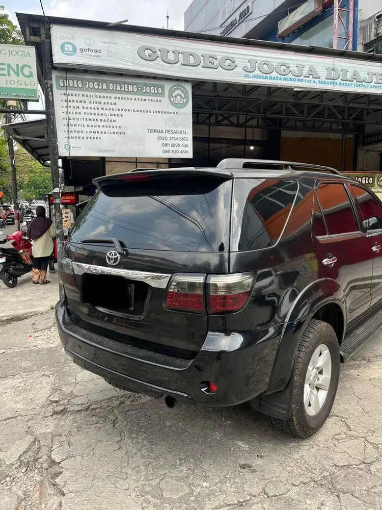 Toyota Fortuner 2010 Diesel