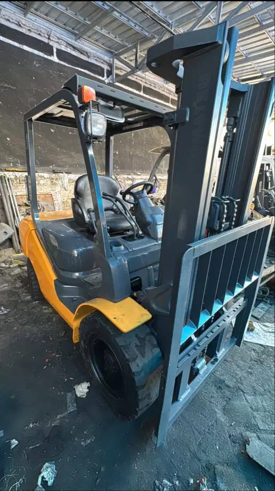 READY KOMATSU 3 TON MAST 3 METER STD FULLFREE BISA MASUK DLM KONTAINER