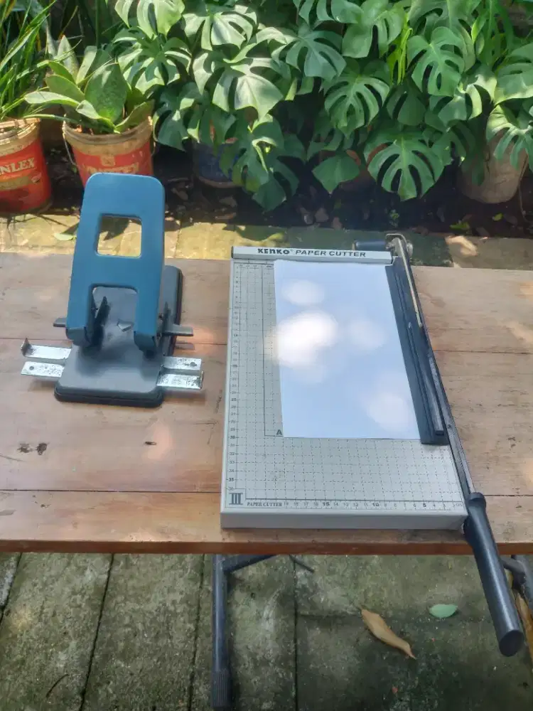 Kenko Paper Cutter Polio & Pembolong kertas Joyko P-95