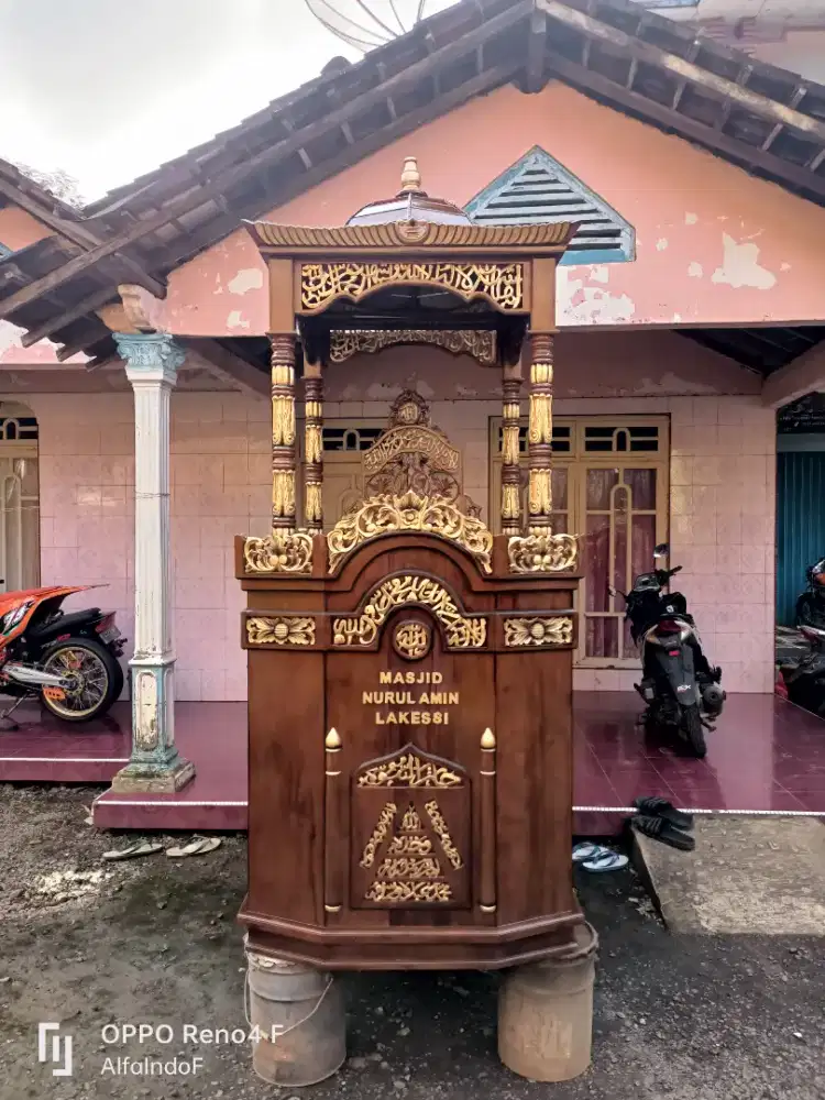 Mimbar masjid kubah 90
