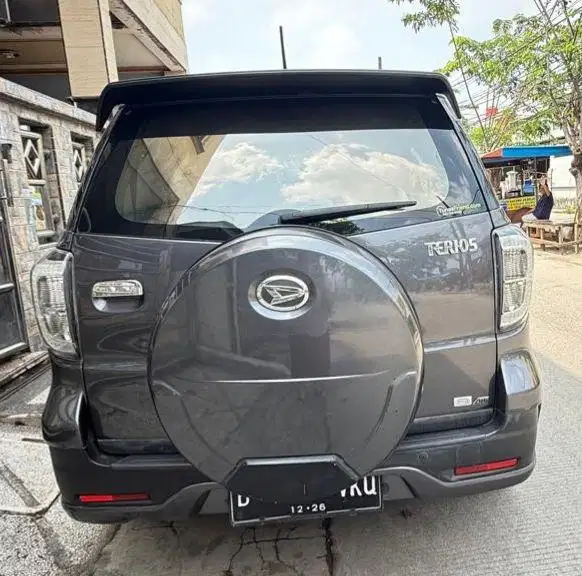 CASH Murah !! Daihatsu Terios R 2016 matic