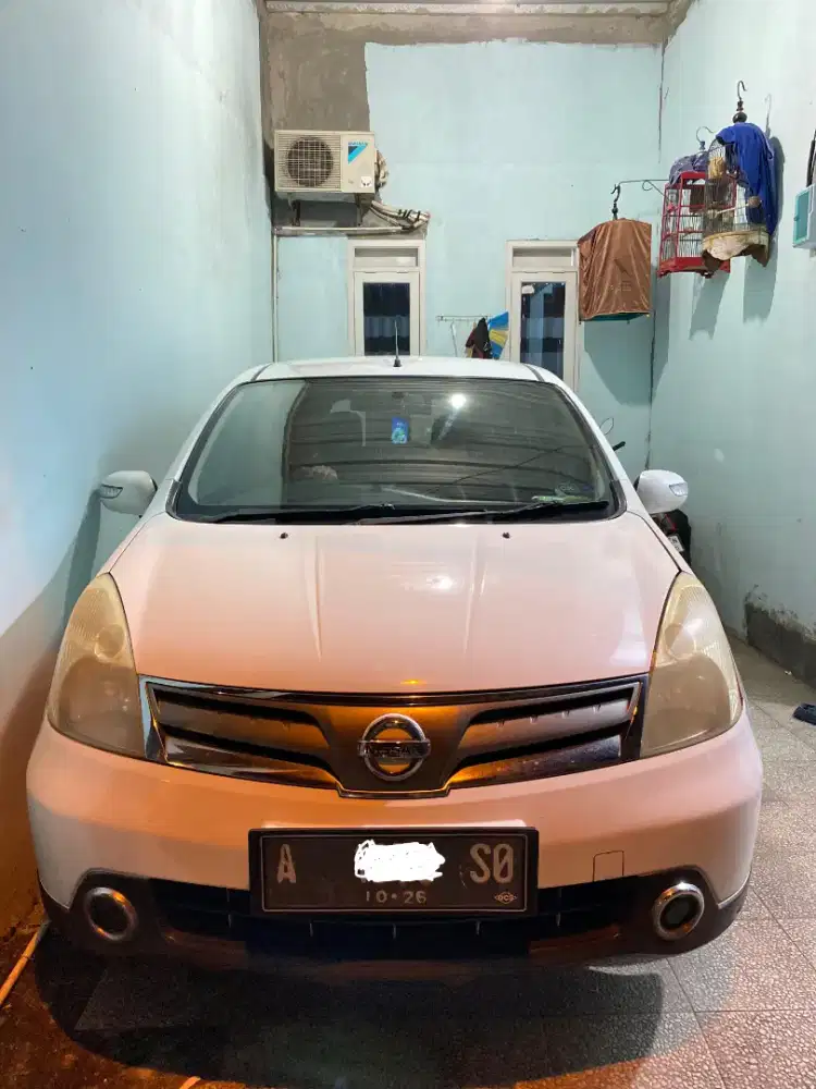 Di jual grand livina sv 2011
