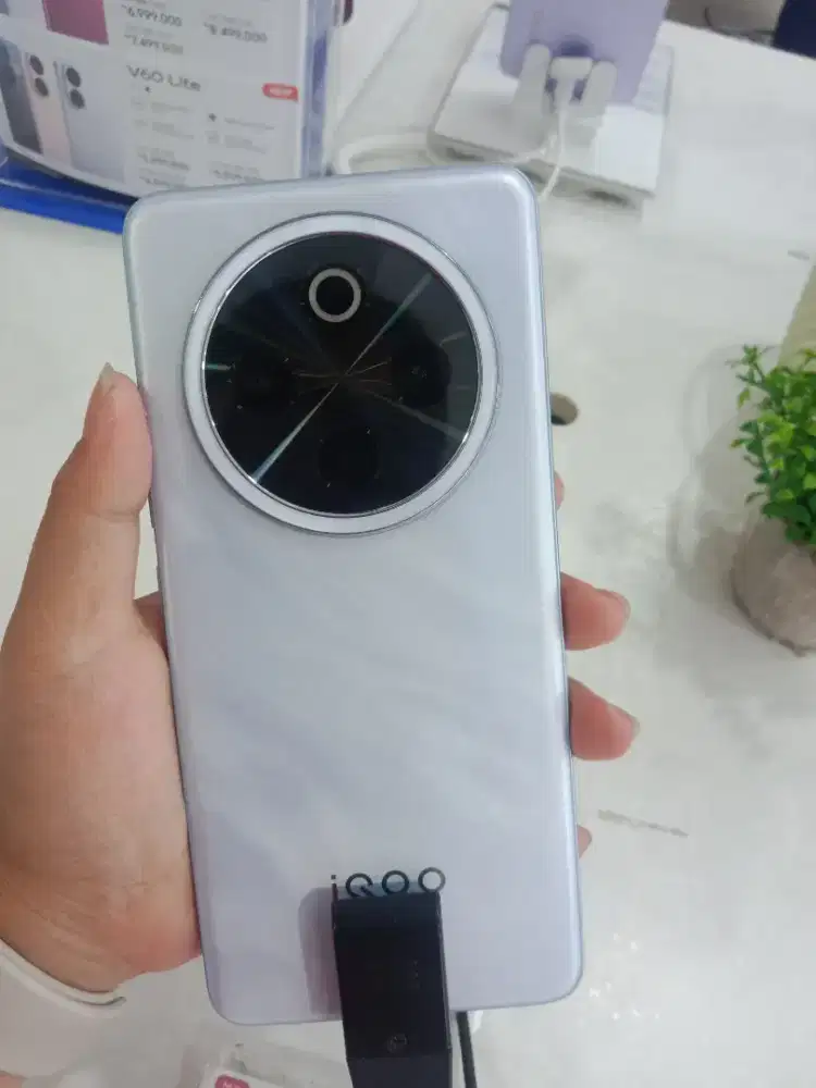 VIVO iQOO Z10 new