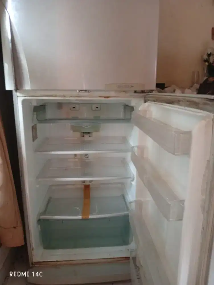 dijual kulkas Samsung jumbo 2 pintu