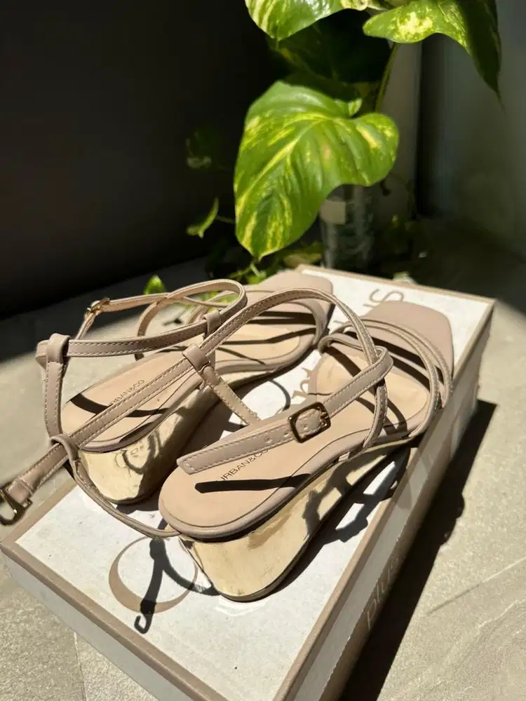 Sepatu Urban&Co