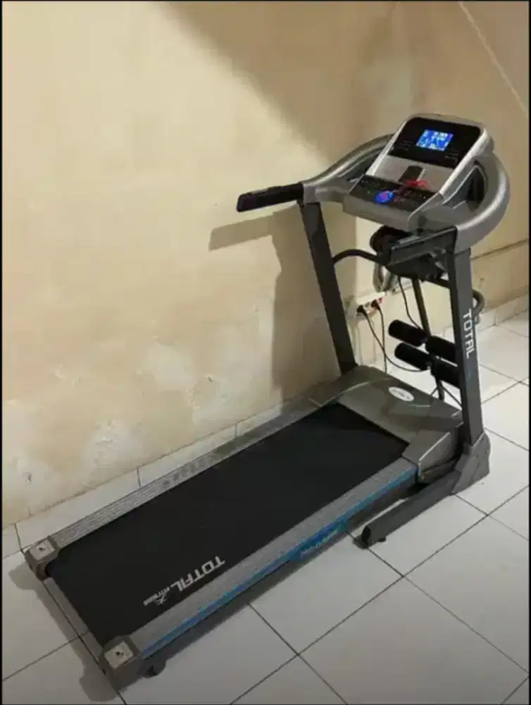 TREADMILL TOTAL TL-270 AUTO INCLINE ELECTRIC